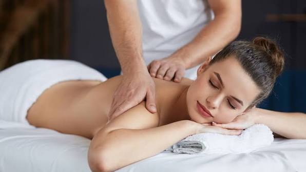 Massage Toàn Thân Cơ Bản - Diamond Spa Yoga Gò Vấp